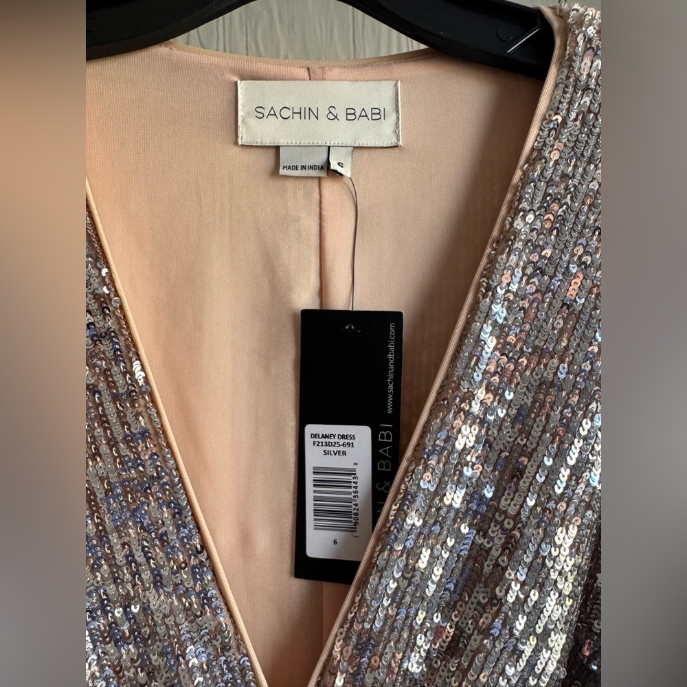 New SACHIN + BABI Delaney Sequinned Mini Dres Sz: 6 Silver Long sleeve - Picture 6 of 15